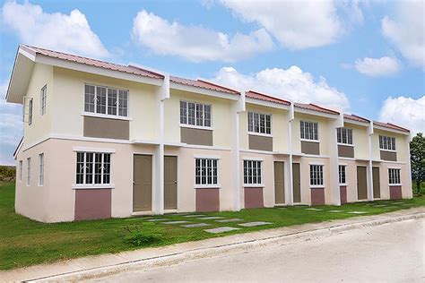 Tierra Vista House and Lot for Sale .